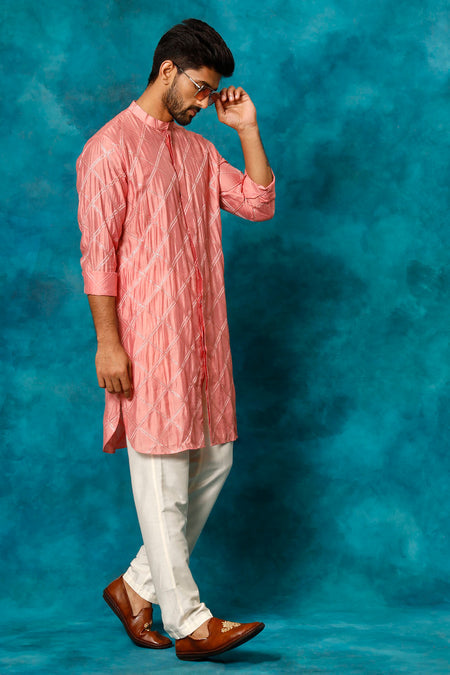 SHRESTHA BY VASTRAMAY Men's Onion Pink Chanderi Cotton Embellished Kurta Pant Set